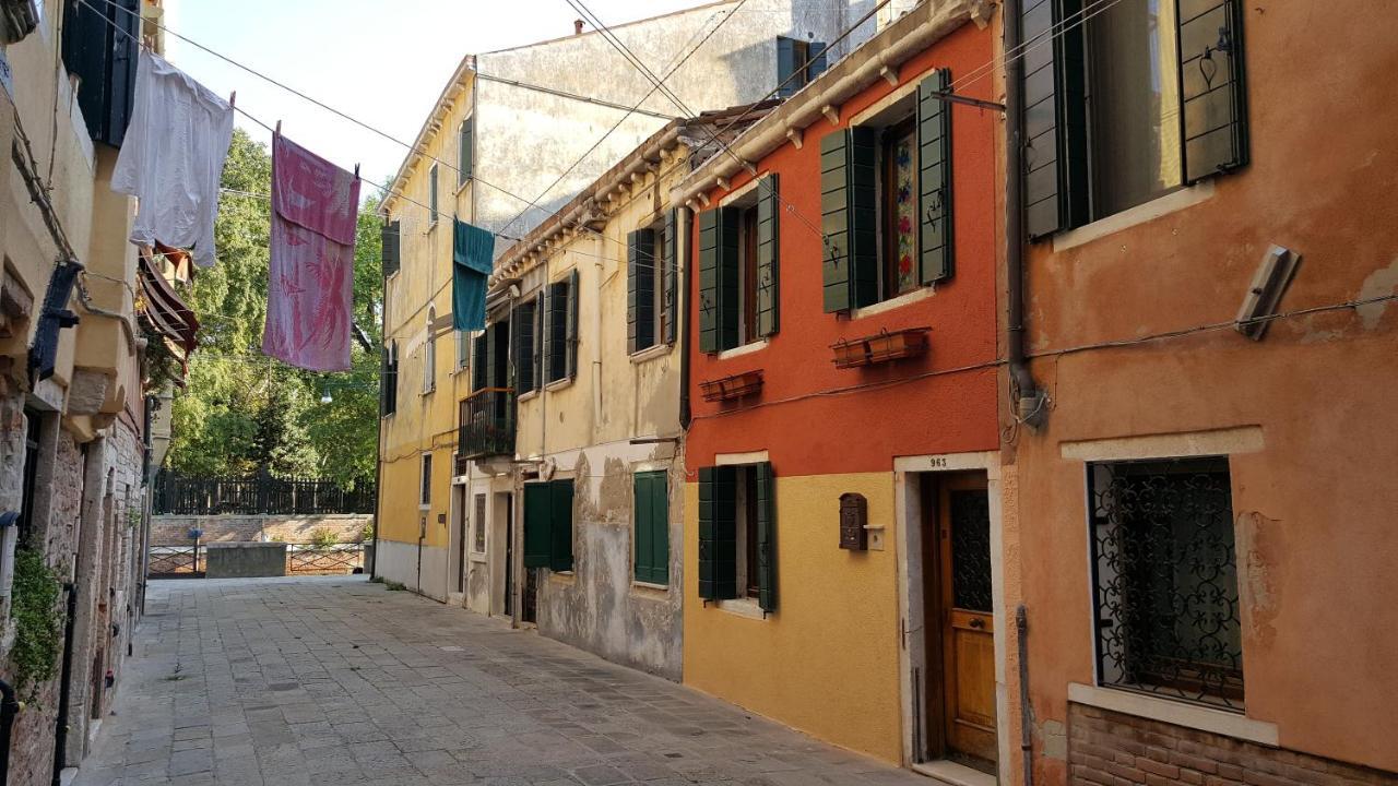 La Corte Incantata Veneţia Exterior foto